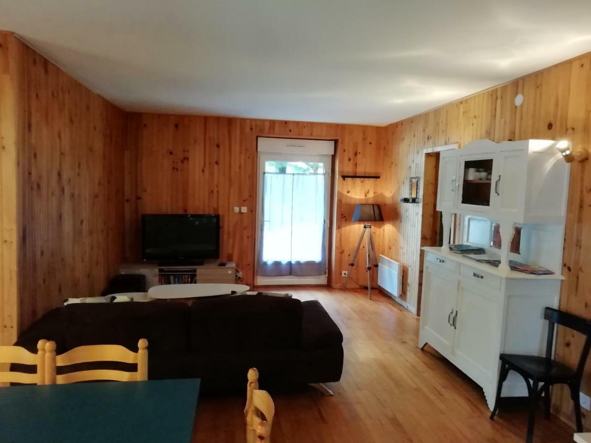 Le Grand Saule Appartement Aston Buitenkant foto