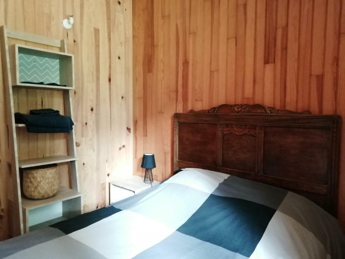 Le Grand Saule Appartement Aston Buitenkant foto