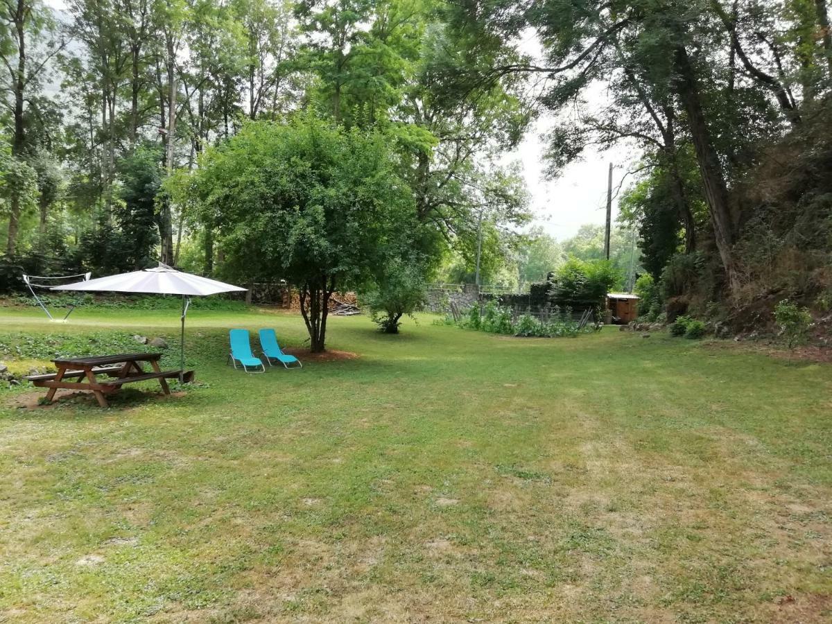 Le Grand Saule Appartement Aston Buitenkant foto